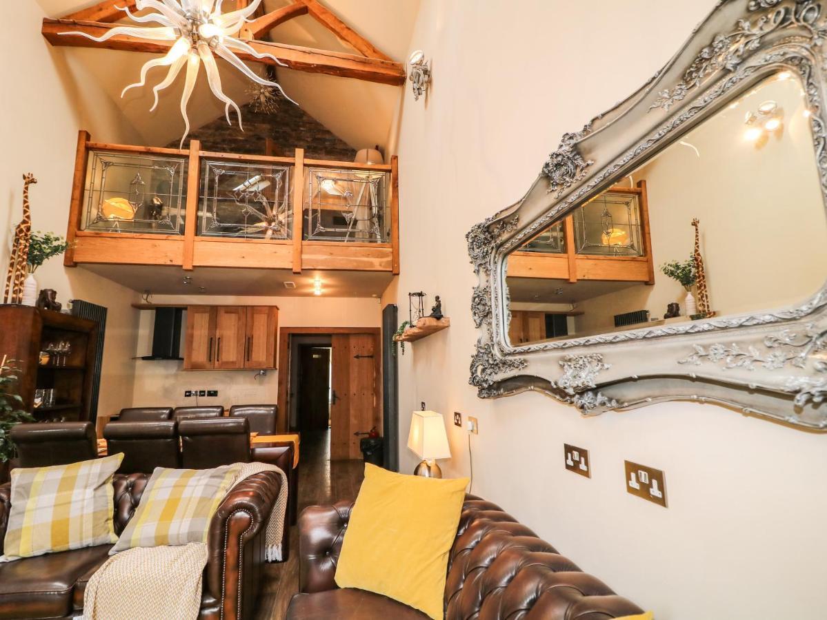 The Upper Room Баллимина Экстерьер фото